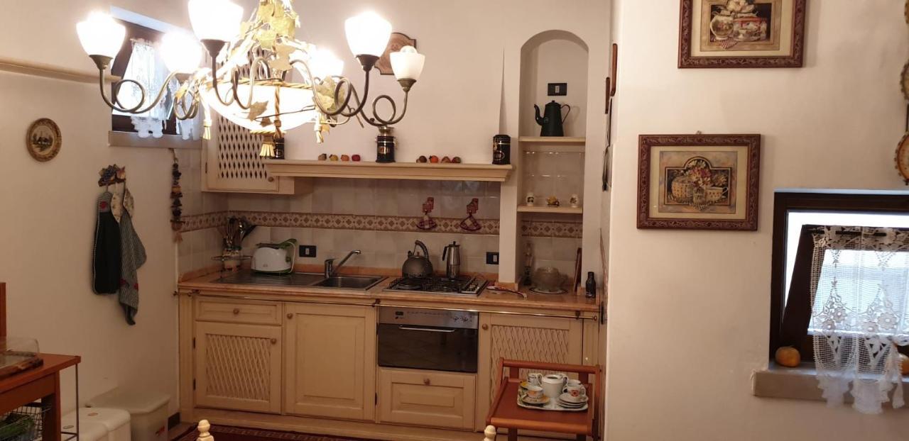Claudia House Green Sirmione *
