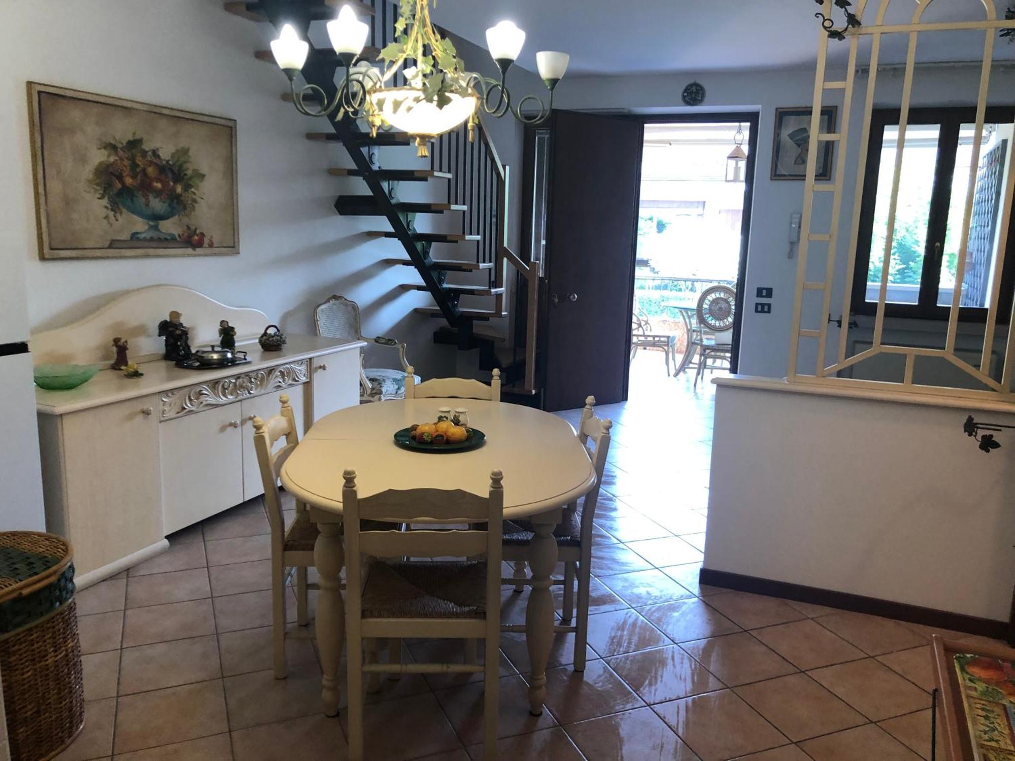 Apartment Claudia House Green Sirmione Desenzano del Garda